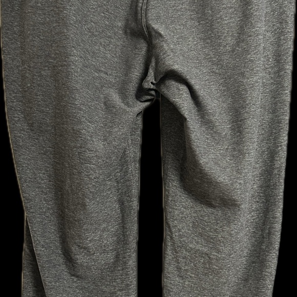 Lululemon Ready to Rulu Cropped Jogger | Weathered Green/Black | Size 8-10 - Picture 2 of 3